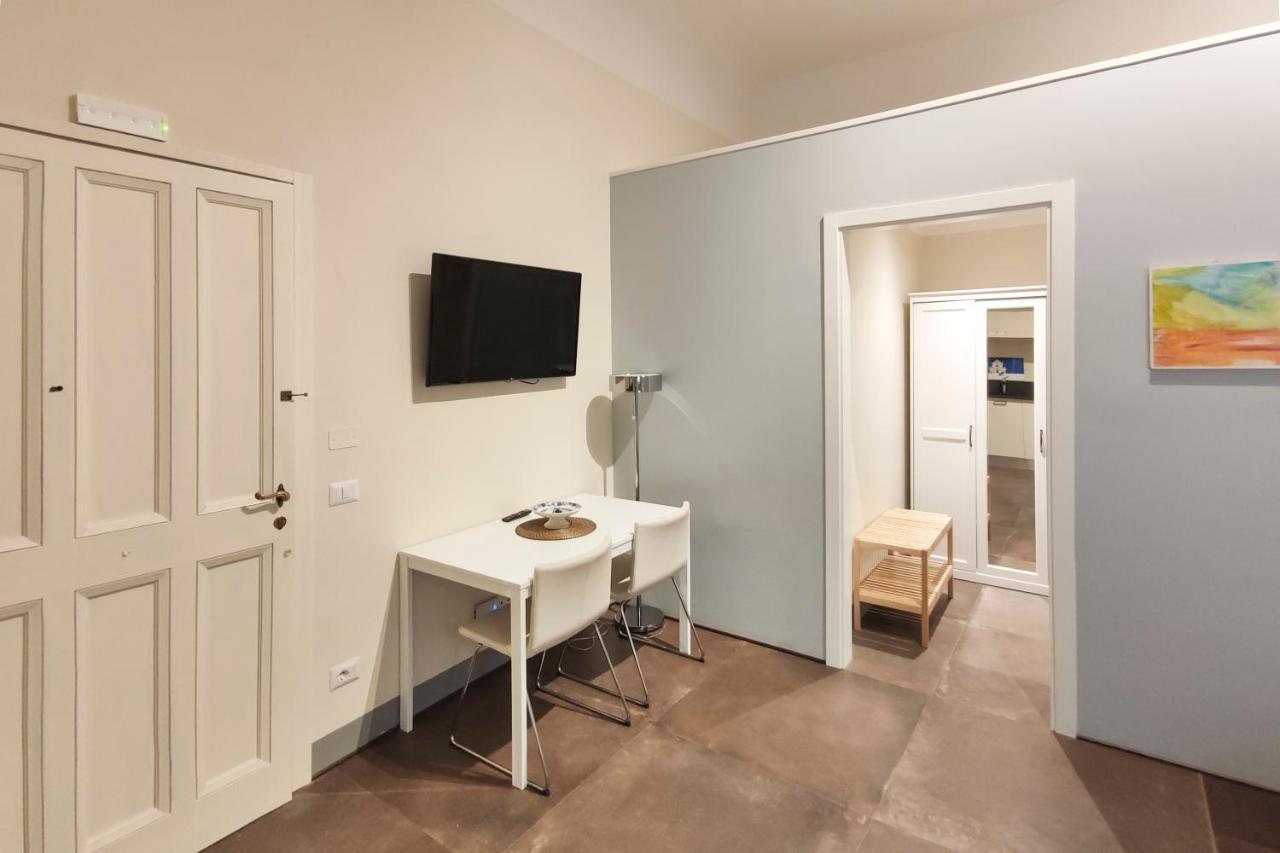 Apt. Perla - Pauline Suites, Palazzo Borghese Florenz Exterior foto