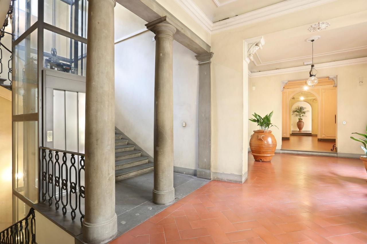 Apt. Perla - Pauline Suites, Palazzo Borghese Florenz Exterior foto