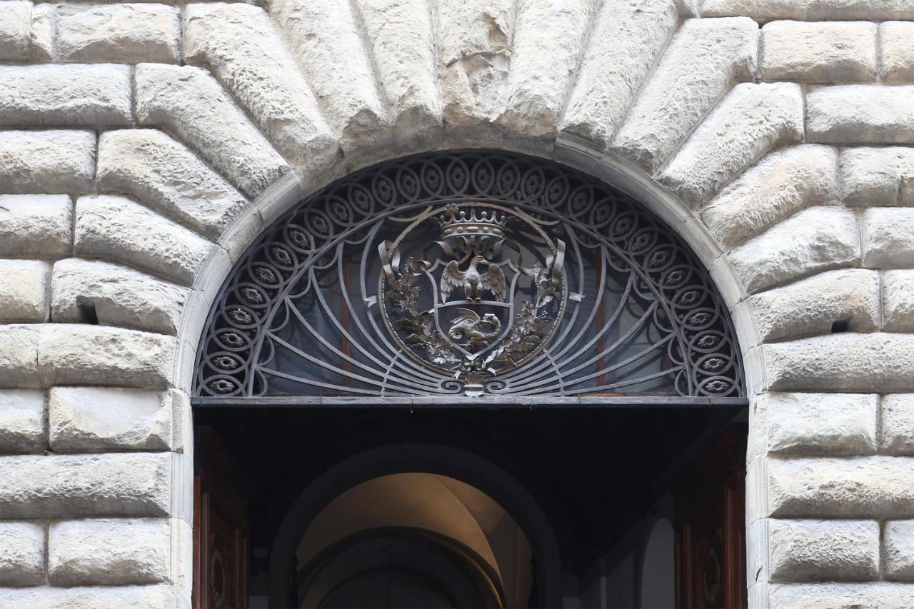 Apt. Perla - Pauline Suites, Palazzo Borghese Florenz Exterior foto