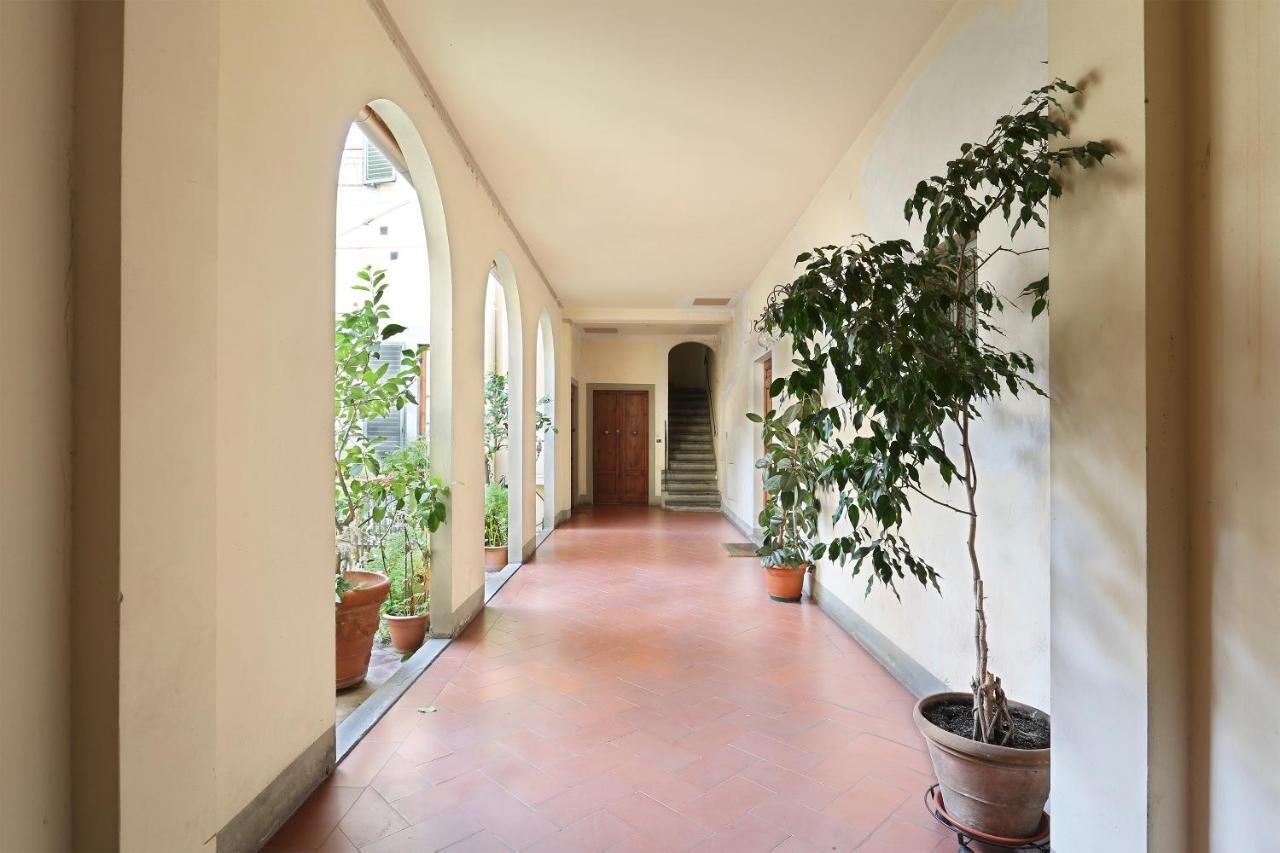 Apt. Perla - Pauline Suites, Palazzo Borghese Florenz Exterior foto